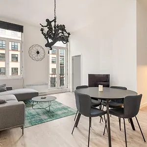 The Heart Of Apartamento