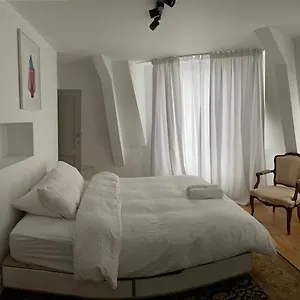  Appartement Duplex Dernier étage Avec Terasse à Deux Pas De La Grand Place